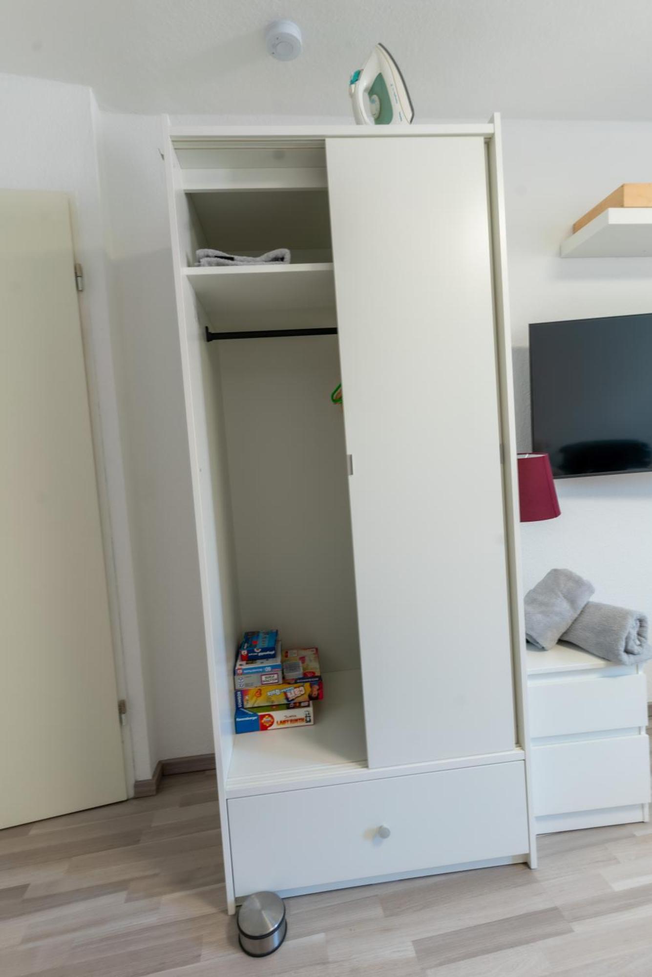 Apartment Nette Altbauwohnung In Biebrich Wiesbaden
