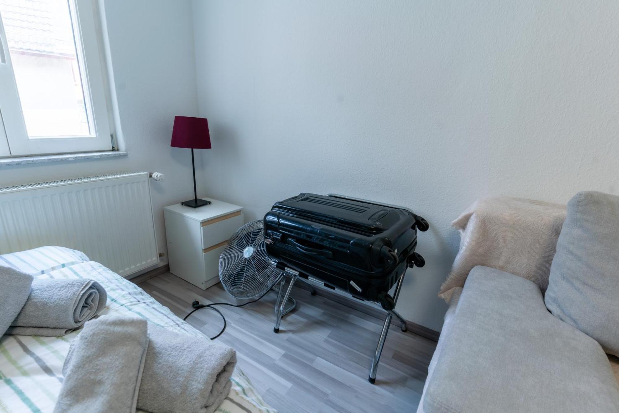Nette Altbauwohnung In Biebrich *