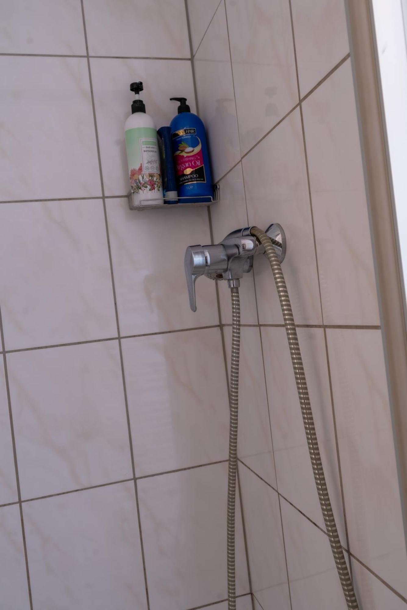 Apartment Nette Altbauwohnung In Biebrich Wiesbaden