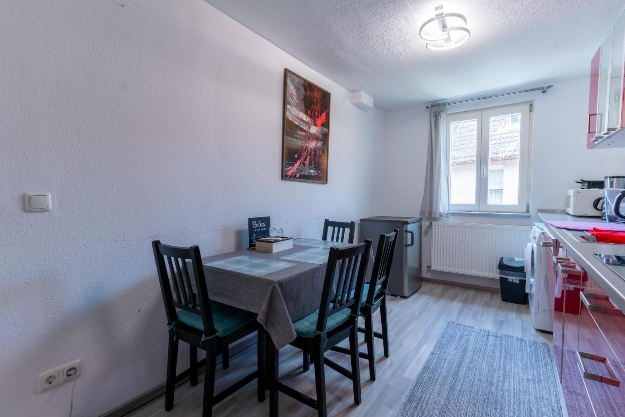Apartment Nette Altbauwohnung In Biebrich Wiesbaden